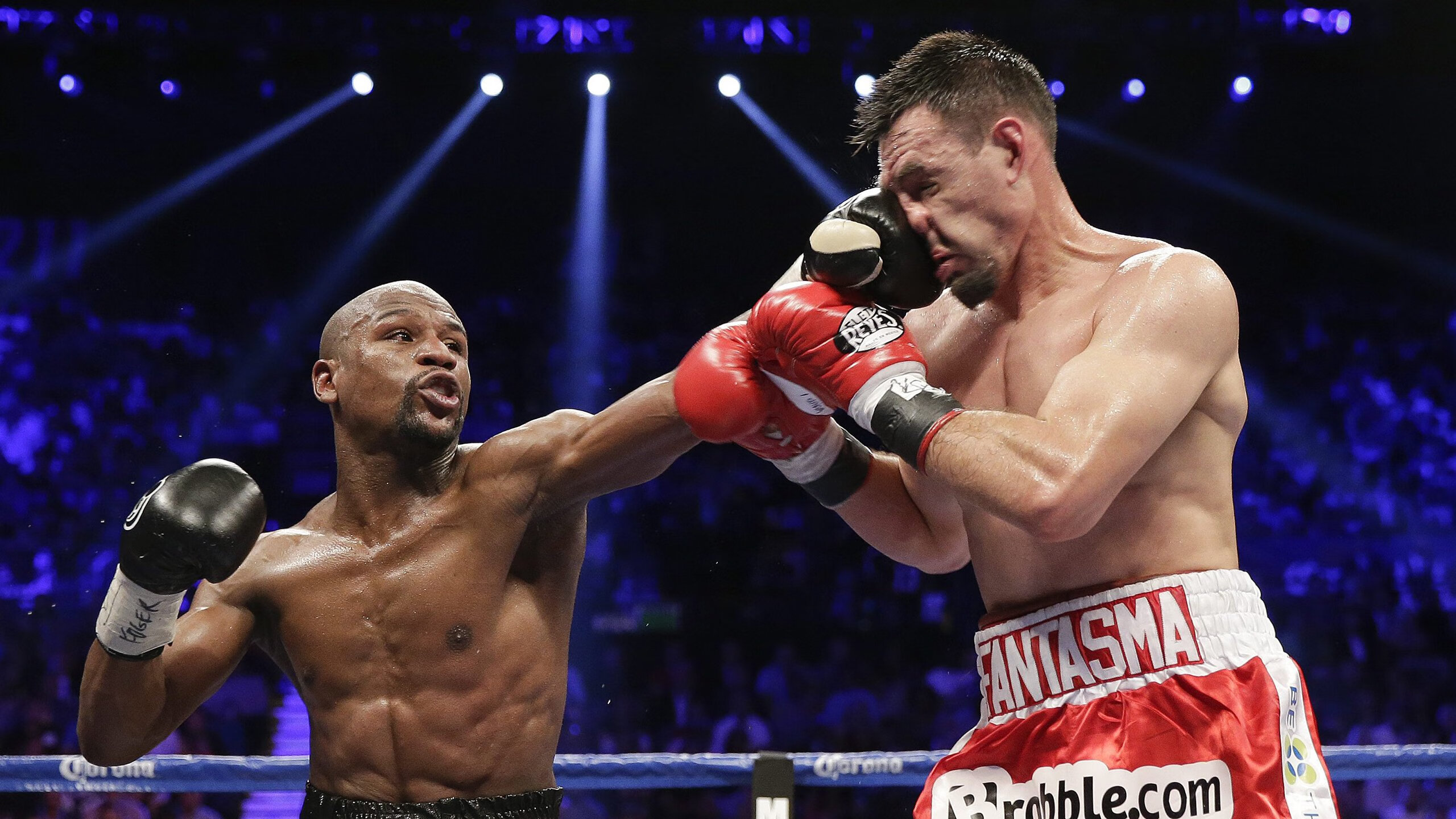 决赛防守硬朗，比赛防守节奏浓厚，防守规则