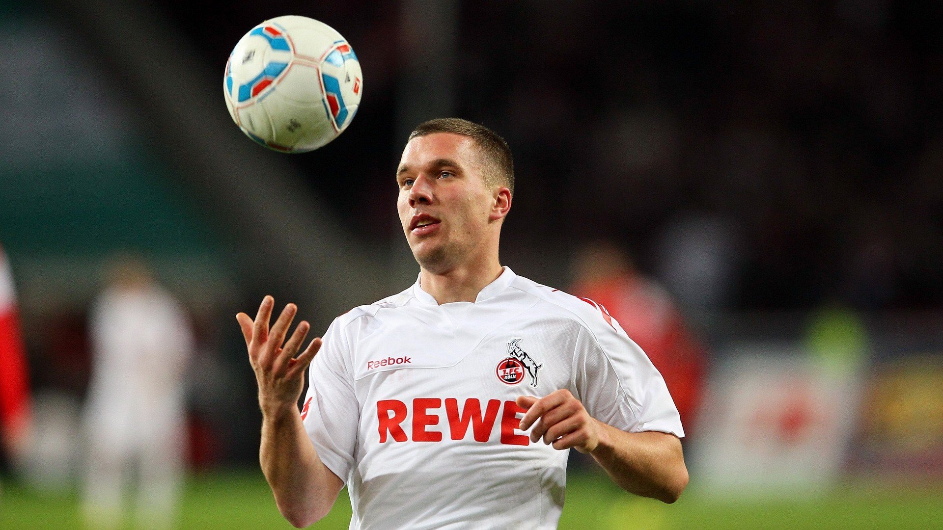 哈兰德的无球跑动助攻，成曼城致胜的隐形力量，哈兰德真的适合曼城吗